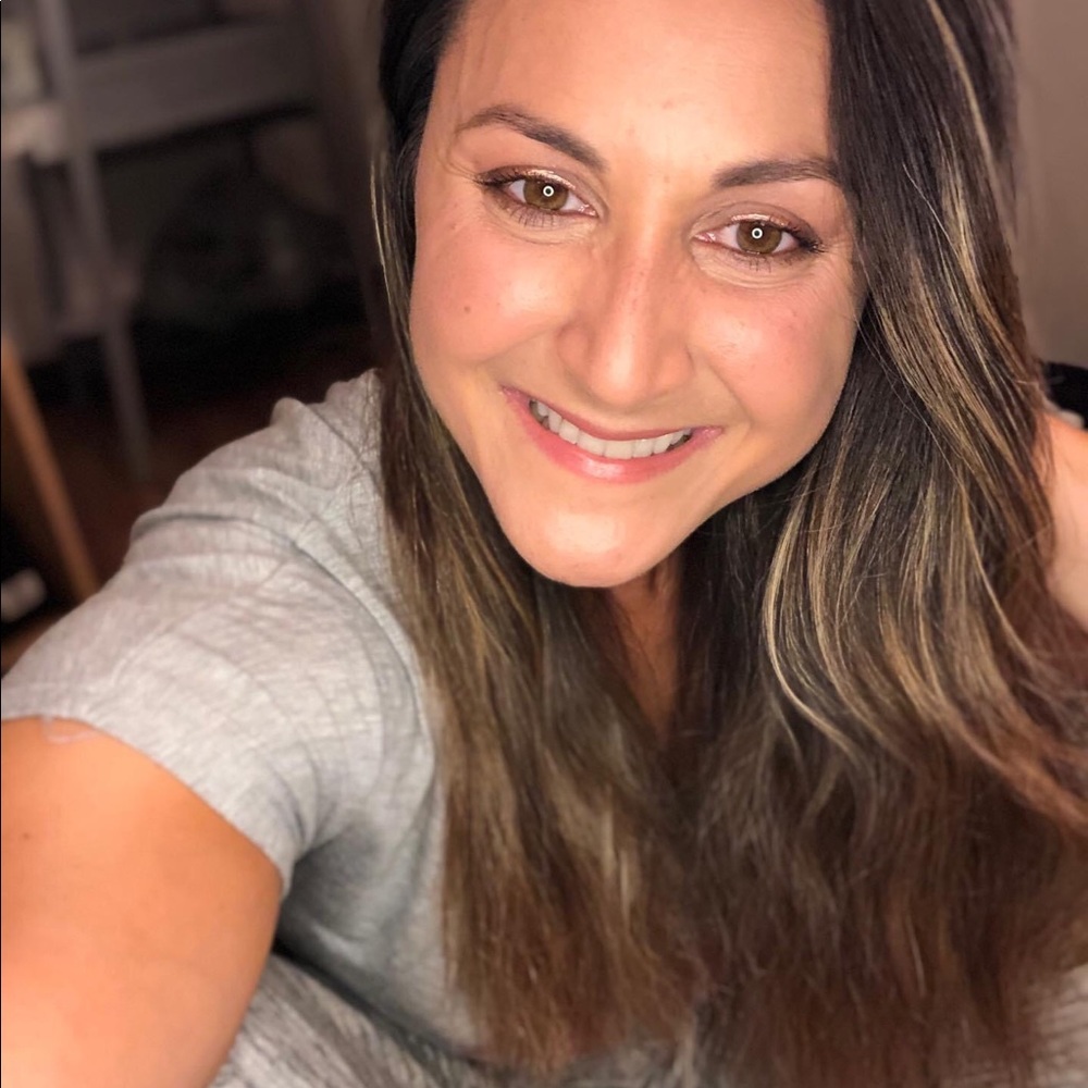 Meet your Posher, Jillian